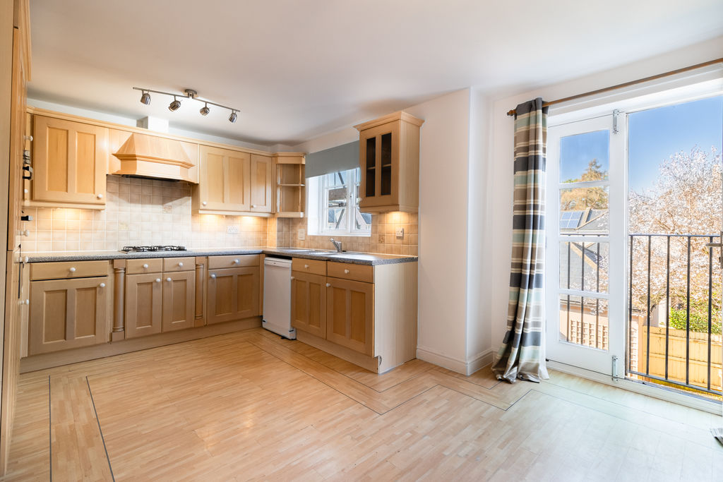 Kitchen / Dining Room- click for photo gallery